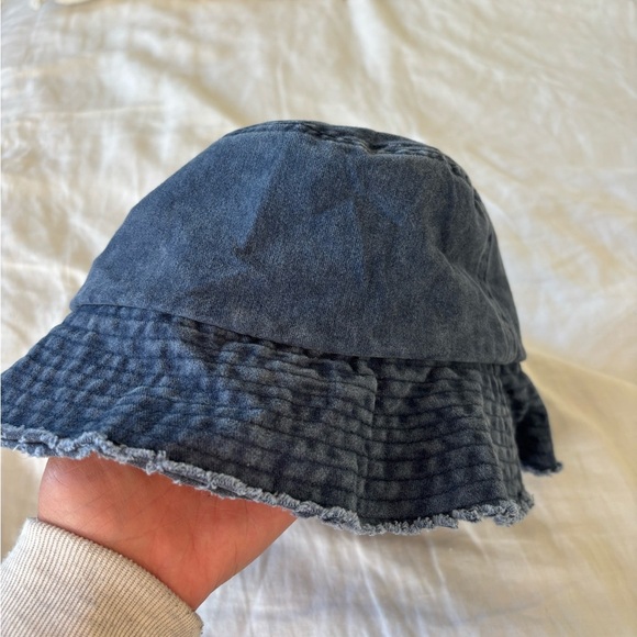 David and Young Textured Blue Soft Denim Bucket Hat - Picture 3 of 4